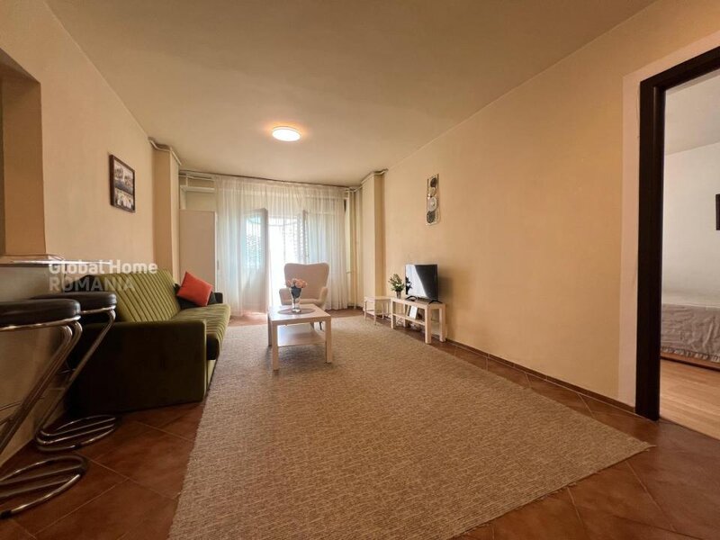 Blv Decebal, acces stradal, vedere blv, apartament 2 camere |